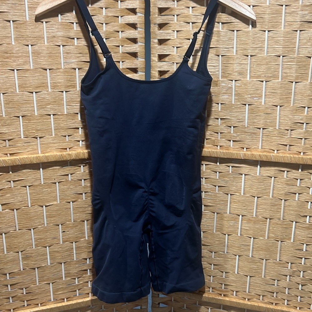 Maidenform Flexees Shapewear - image 3